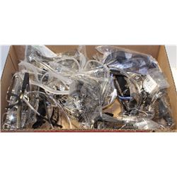 FLAT OF CLEAR WORK SAFETY GLASSES