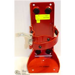 MOUNTABLE FIRE EXTINGUISHER HOLDING BRACKET