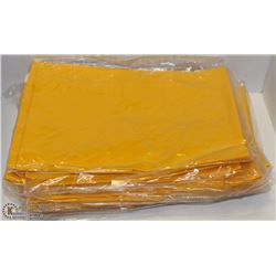 LOT OF 10 SPLASH RESISTANT DISPOSABLE APRONS