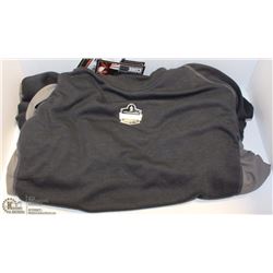 PAIR OF ERGODYNE XL COOLING WORK WEAR