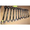 Image 1 : 12PC BLUE POINT SNAP-ON RATCHET WRENCH SET