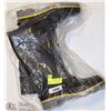 Image 1 : NEW SIZE 10 STEEL TOE RUBBER BOOTS