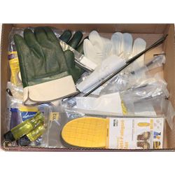 FLAT OF MISC COMMERCIAL GOODS INCL PAINT/LUMBER