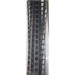 LOT OF 12 SNAP EDGE PLASTIC ANCHOR RAIL/LIP