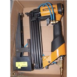 NEW BOSTITCH 450S2 STAPLE GUN