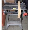 Image 1 : BLACK AND DECKER METAL WORKMATE 225 PORTABLE