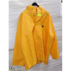 HELLY HANSEN YELLOW XL RAIN JACKET W/ HOOD
