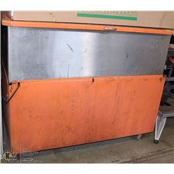 AUTOMOTIVE PARTS WASHING STATION W/CAGE ON CASTORS