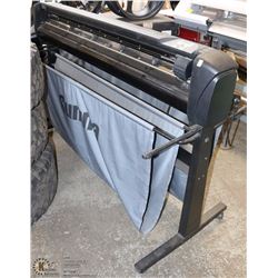 SUMMA D140R VINYL CUTTER