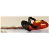 Image 1 : 18 INCH BLACK & DECKER ELECTRIC HEDGE TRIMMER