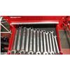 Image 7 : SNAP-ON TABLE TOP ROLLING 2 DRAWER TOOL BOX WITH