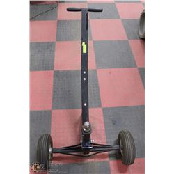 TRAILER TOW DOLLY
