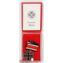 GERMAN WWII CROSS 1939 IN BOX