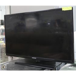 SAMSUNG 32" FLAT SCREEN TV