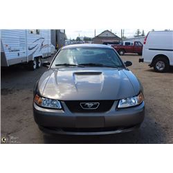 2000 FORD MUSTANG