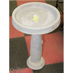 CONCRETE ACORN 2 PIECE BIRDBATH 16"X23"