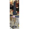 Image 1 : 8 FOOT PATIO UMBRELLA /FULL MECHANISM /LED LIGHTS