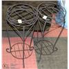 Image 1 : SET OF 2 BLACK WROUGHT IRON PLANT STANDS