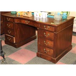 60"X30"X30" EXECUTIVE OFFICE DESK