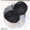 Image 1 : 2 VINTAGE BLACK LADIES HATS WITH HAT BOX