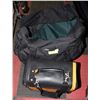 Image 1 : GARMENT BAG DUFFLEBAG W/ 7 ASST BAGS