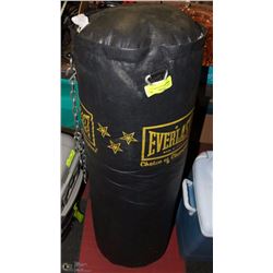 EVERLAST 80LBS PUNCHING BAG