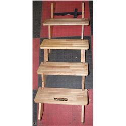 KURGO WOODEN FOLDING STEP LADDER