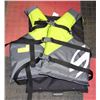 Image 1 : LIFE VEST (ADULT) UNIVERSAL STEARNS