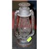 Image 1 : VINTAGE BEACON BARN LANTERN