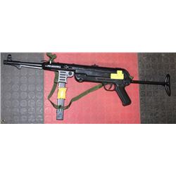 AIR SOFT GERMAN MP40 GUN