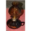 Image 1 : VINTAGE AMBER GLASS OIL LAMP