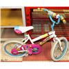 Image 1 : NEXT BLOSSOM GIRLS BMX STYLE BIKE WITH TRAINING