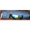 Image 1 : TWIN SIZE PORTABLE BED WITH AIR MATTRESS