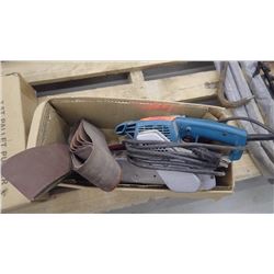 Makita 9924 DB belt sander plus 2.5 ton pallet puller, unused in box