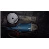 Image 4 : 5 Makita angle grinder with assorted blades