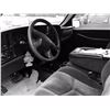 Image 5 : NO PST...2004 Chev Silverado HD 4 X 4 6.0L V8 AUTO WITH POWER WINDOWS, POWER LOCKS, POWER MIRRORS, A