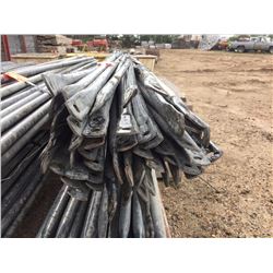 Bundle of Twenty five 8' scaffold braces