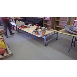 Heavey duty Metal work bench on wheels with plywood top