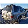 Image 4 : 2000 - INFINITI QX4