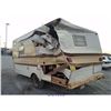 Image 3 : TRAVEL TRAILER