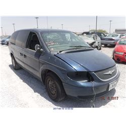 2002 - CHRYSLER TOWN AND COUNTRY