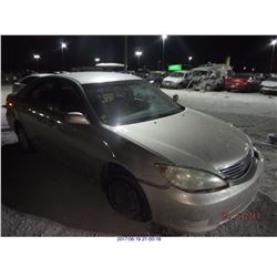 2005 - TOYOTA CAMRY