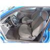Image 6 : 2001 - FORD FOCUS // SALVAGE TITLE