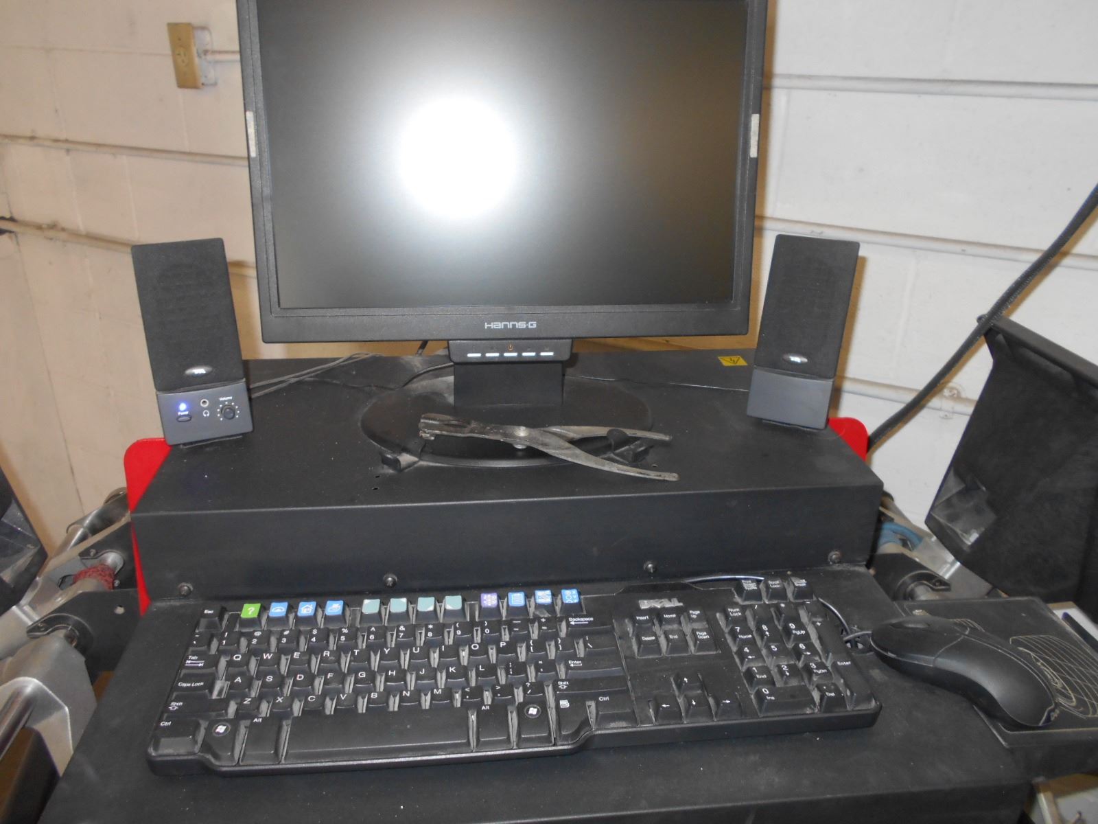 Front End Alignment Machine Perfects Vehicle Alignment Front End Alignment Machine Perfects Vehicle Alignment