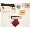 Image 1 : Greenawalt button and badges