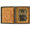 Image 1 : Daguerreotype, 1/9 Plate, Lady with Gold Necklace