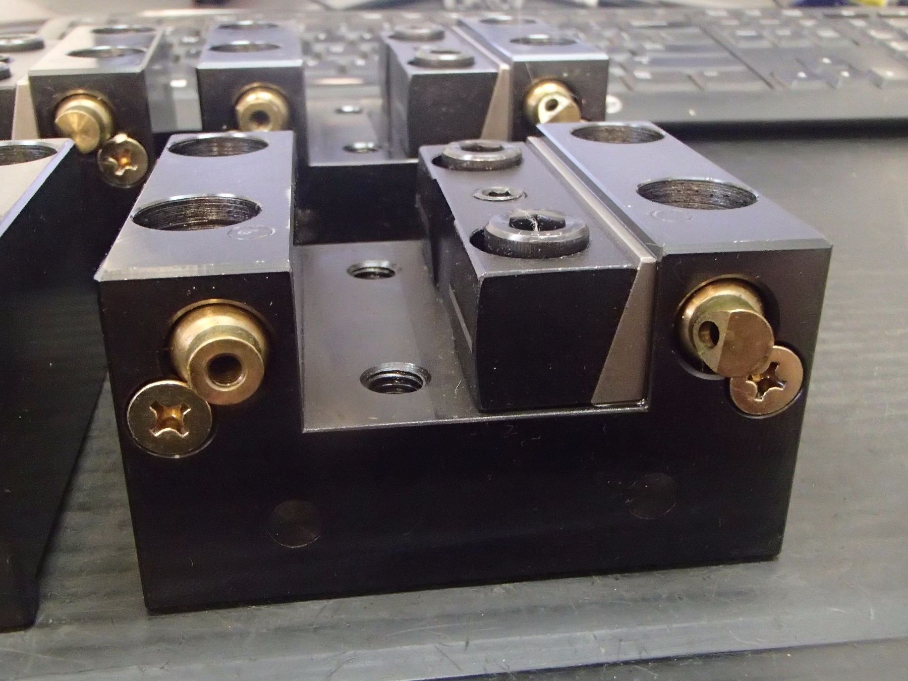 1" Capacity Lathe Tool Holder, Turret Holders