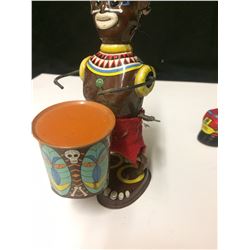 VINTAGE TOY LOT