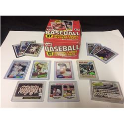 MLB BASEBALL TRADING CARDS LOT (FLEER SET & MORE...)
