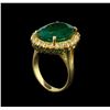 Image 4 : 14KT Yellow Gold 9.11 ctw Emerald and Diamond Ring